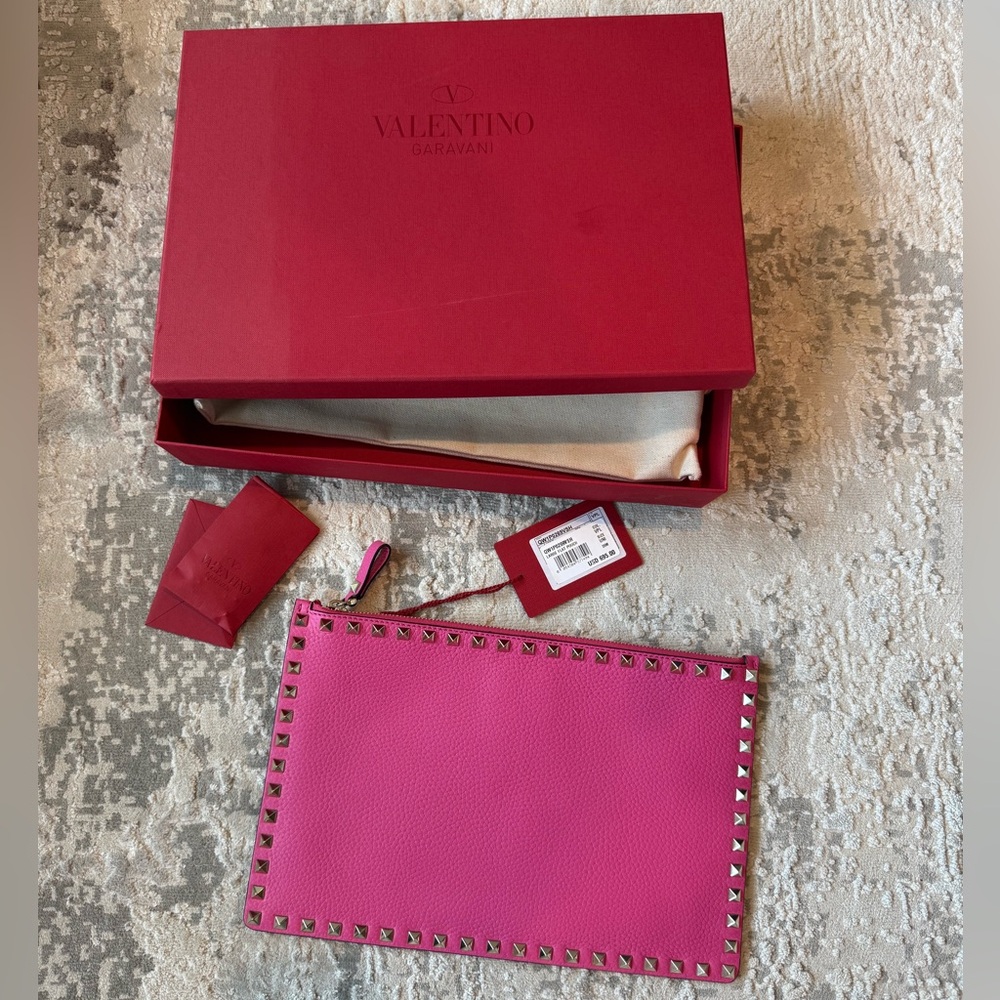 Valentino Garavani Rockstud Pouch
